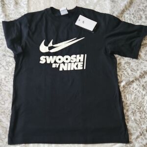 Nike Women XS Boyfriend T-Shirt